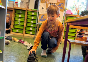 Magia, wróżby i wspólna zabawa w grupie III