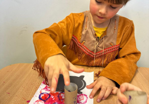 Magia, wróżby i wspólna zabawa w grupie III