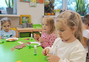 Dzień Pluszowego Misia i misiowa przygoda w bibliotece - gr. XII