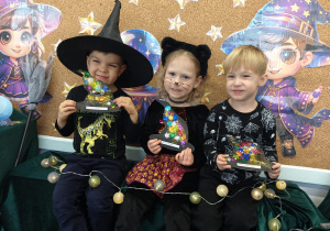 Andrzejkowe czary-mary w grupie II