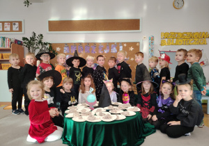 Andrzejkowe czary-mary w grupie II