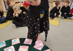 Andrzejkowe czary-mary w grupie II