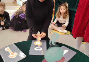 Andrzejkowe czary-mary w grupie II