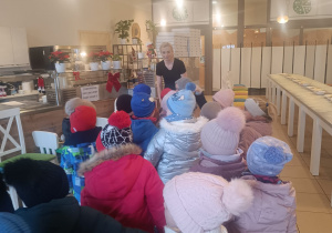 "Jak powstaje pizza?" - czyli kulinarne warsztaty w gr. XII