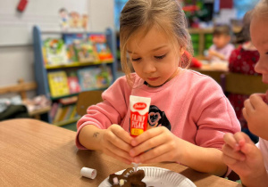 Przygotowania do świąt w gr III: czas start!