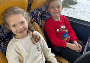 Mikołajkowy wyjazd do Fabryki Bombek w grupie VI