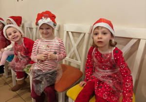 Mikołajkowe warsztaty robienia pizzy w grupie II i spotkanie ze Świętym Mikołajem