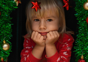 Mikołajkowe warsztaty robienia pizzy w grupie II i spotkanie ze Świętym Mikołajem