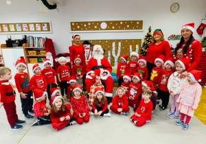 Mikołajkowe warsztaty robienia pizzy w grupie II i spotkanie ze Świętym Mikołajem