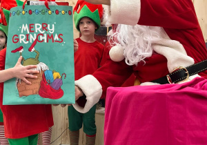 Magia Świąt zaczyna się tam, gdzie tworzy się coś razem … Mikołajki i rodzinne warsztaty dekorowania pierników w grupie X