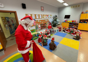 Mikołajki w grupie IX