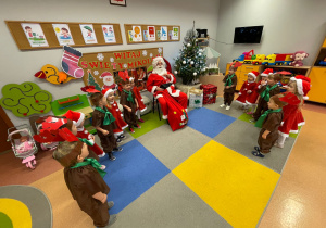 Mikołajki w grupie IX