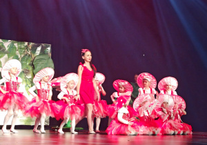 "Bella i Bestia” – jubileuszowy spektakl Studia Tańca Rytmix i występ Oliwki i Zuzi