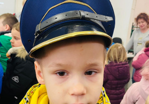 Przedszkolaki listy piszą…do Mikołaja- czyli świąteczna wycieczka na pocztę w ramach preorientacji zawodowej w gr. XI i XII