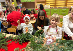 Lekcja ciszy i kreatywne warsztaty w gr. III