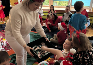 Lekcja ciszy i kreatywne warsztaty w gr. III