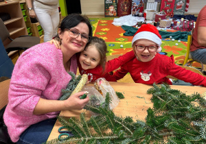 Lekcja ciszy i kreatywne warsztaty w gr. III