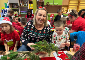 Lekcja ciszy i kreatywne warsztaty w gr. III