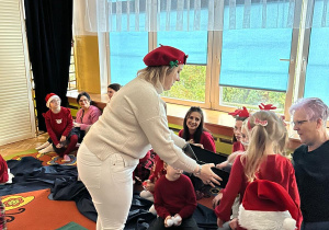 Lekcja ciszy i kreatywne warsztaty w gr. III