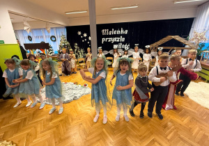 „Lulajże Jezuniu” - jasełka bożonarodzeniowe w grupa V