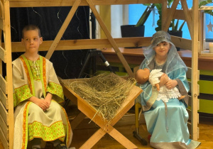 „Lulajże Jezuniu” - jasełka bożonarodzeniowe w grupa V
