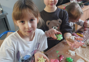 Warsztaty Pieczenia Pierników w Zespole Szkół im. Mikołaja Kopernika w Koninie - grupa V