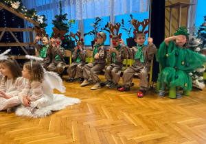 „Choinka w Aniołkowie”- spotkanie świąteczne w grupie II