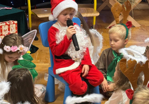 „Choinka w Aniołkowie”- spotkanie świąteczne w grupie II