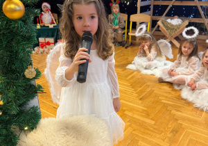 „Choinka w Aniołkowie”- spotkanie świąteczne w grupie II
