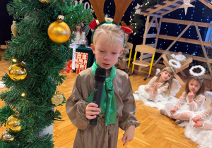 „Choinka w Aniołkowie”- spotkanie świąteczne w grupie II