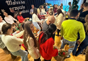 „Choinka w Aniołkowie”- spotkanie świąteczne w grupie II