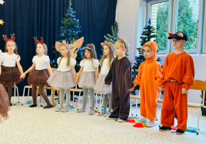 "Świąteczne zamieszanie" - uroczystość choinkowa w gr. XI