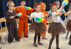 "Świąteczne zamieszanie" - uroczystość choinkowa w gr. XI