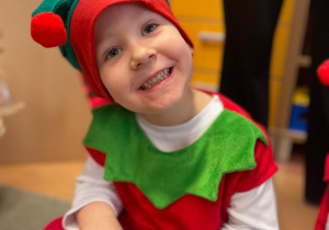 „Choinka Krasnoludków..." - Uroczystość Choinkowa w grupie IX