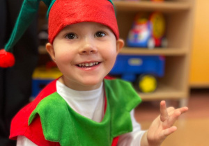 „Choinka Krasnoludków..." - Uroczystość Choinkowa w grupie IX