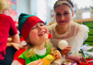 „Choinka Krasnoludków..." - Uroczystość Choinkowa w grupie IX