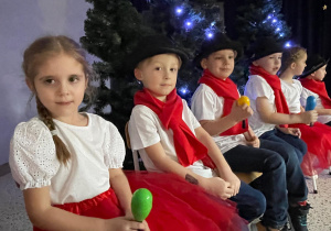 „Gwiazdkowy prezent” – uroczystość bożonarodzeniowa w gr. XII