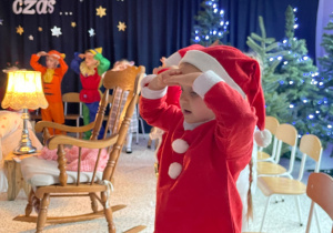 „Gwiazdkowy prezent” – uroczystość bożonarodzeniowa w gr. XII