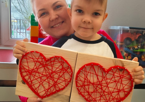 "Serduszko dla Babć i Dziadków"- warsztaty z rodzicami w grupie II