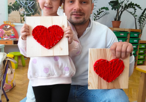 "Serduszko dla Babć i Dziadków"- warsztaty z rodzicami w grupie II