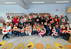 "Serduszko dla Babć i Dziadków"- warsztaty z rodzicami w grupie II