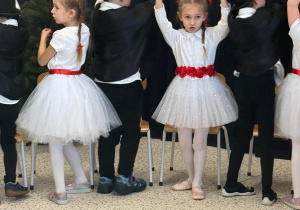 „Wzruszające Spotkanie Pokoleń: Dzień Babci i Dziadka w Grupie IV”