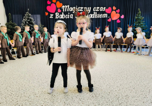 "Bo najlepszych dziadków mamy my...!!!" Dzień Babci i Dziadka w gr. XI