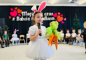 "Bo najlepszych dziadków mamy my...!!!" Dzień Babci i Dziadka w gr. XI