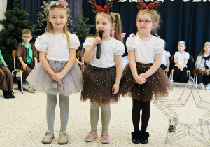 "Bo najlepszych dziadków mamy my...!!!" Dzień Babci i Dziadka w gr. XI