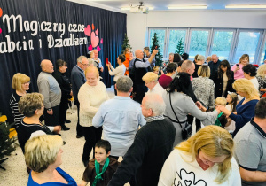 "Bo najlepszych dziadków mamy my...!!!" Dzień Babci i Dziadka w gr. XI