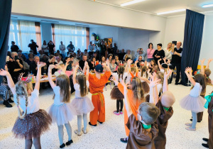 "Bo najlepszych dziadków mamy my...!!!" Dzień Babci i Dziadka w gr. XI