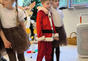 "Bo najlepszych dziadków mamy my...!!!" Dzień Babci i Dziadka w gr. XI