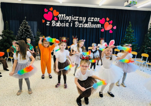 "Bo najlepszych dziadków mamy my...!!!" Dzień Babci i Dziadka w gr. XI