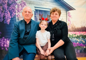 "Bo najlepszych dziadków mamy my...!!!" Dzień Babci i Dziadka w gr. XI